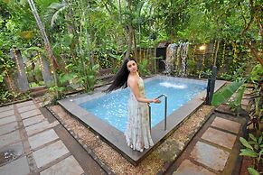 Aurobay Resorts