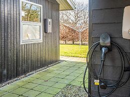 6 Person Holiday Home in Ansager