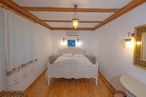 guesthouse by west