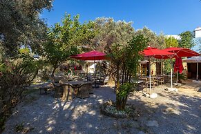guesthouse by west