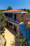 guesthouse by west