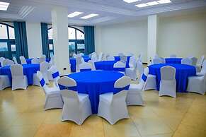 THE DALTON GRAND HOTEL