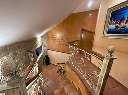 APARTAMENTOS RIO SIL
