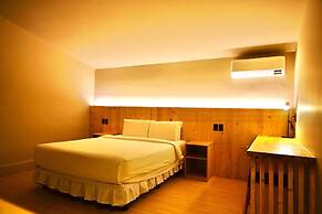Mayfair Garden Resort