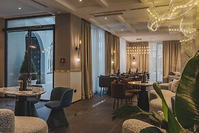 Luminoso Boutique Hotel
