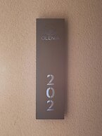 Olenia Suites