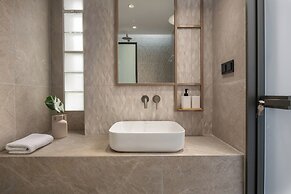 Olenia Suites