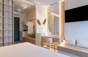Olenia Suites