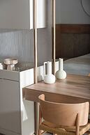 Olenia Suites