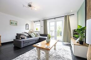 Relaxing 4BR Near City Centre