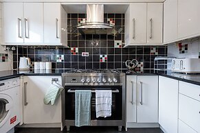 Relaxing 4BR Near City Centre