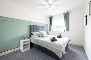 Relaxing 4BR Near City Centre