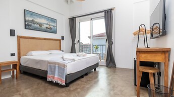 Moon Alaçatı adults only