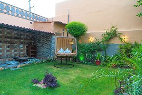 Travellers Village
