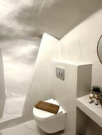 Cave Crafted Suites