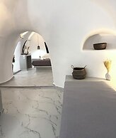 Cave Crafted Suites