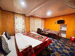 Hotel Bright Palace