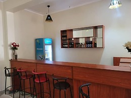 Patrinah Hotel