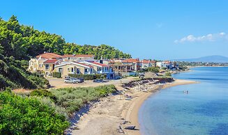 Elpiniki Luxury Rooms