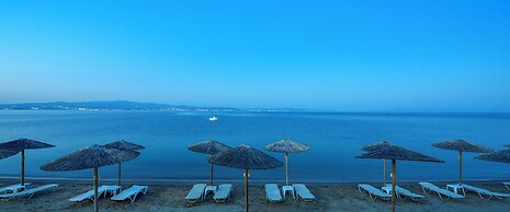Elpiniki Luxury Rooms
