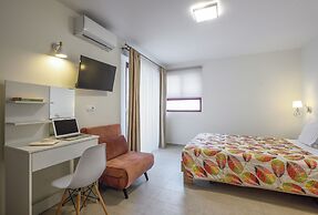Elpiniki Luxury Rooms