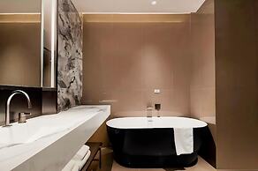 BONINGHOTEL
