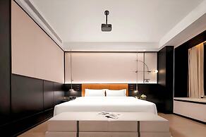 BONINGHOTEL