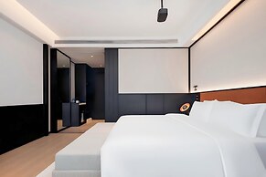 BONINGHOTEL
