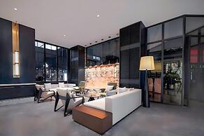 BONINGHOTEL