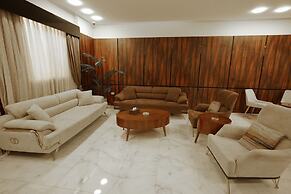 Nakheel Suites