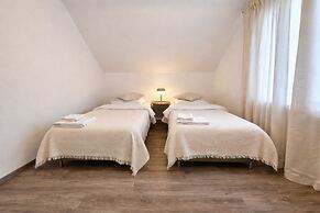 Airport Messe Apartments