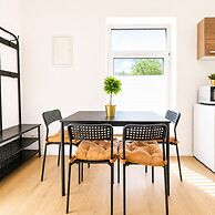 Airport Messe Apartments