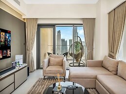 Panoramic Burj Khalifa View by Propigo