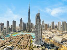 Panoramic Burj Khalifa View by Propigo