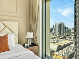 Panoramic Burj Khalifa View by Propigo