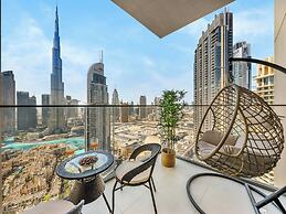 Panoramic Burj Khalifa View by Propigo