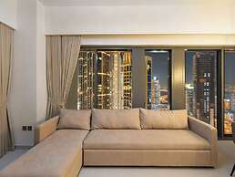 Panoramic Burj Khalifa View by Propigo