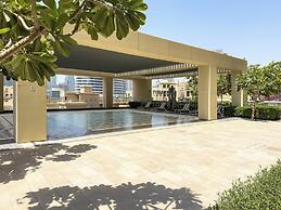 Panoramic Burj Khalifa View by Propigo