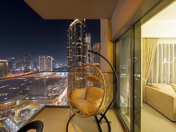 Panoramic Burj Khalifa View by Propigo