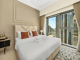 Panoramic Burj Khalifa View by Propigo