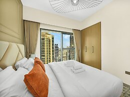 Panoramic Burj Khalifa View by Propigo