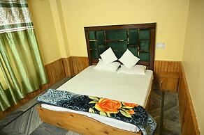Varindavan Hotel & Restaurant