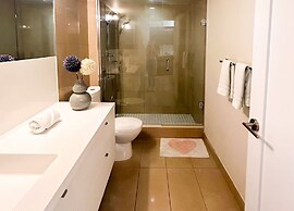 Union and Front Suites
