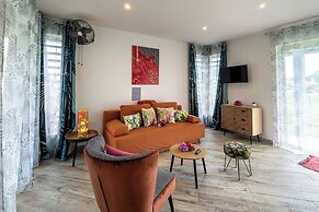VAI ITI LODGE