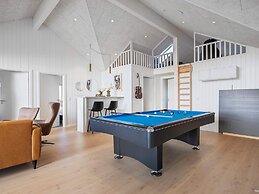 5 Star Holiday Home in Bogense