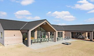 5 Star Holiday Home in Bogense
