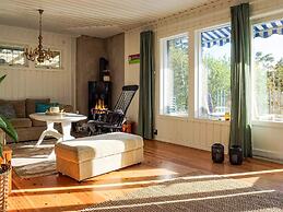 5 Star Holiday Home in Stromstad