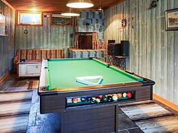 5 Star Holiday Home in Stromstad