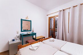 Eva Marina Hotel