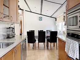 5 Star Holiday Home in Graddo